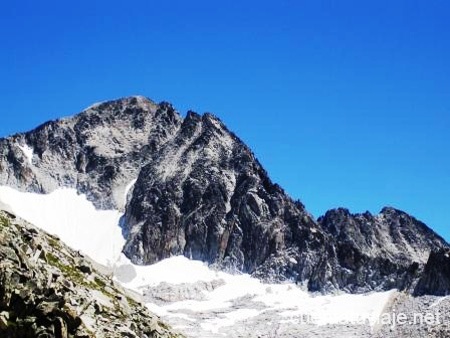 Glaciar de Coronas y Aneto.